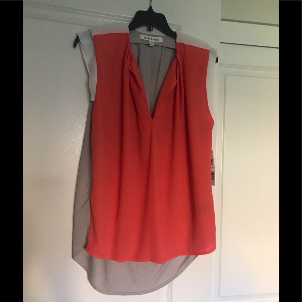Robbi & Nikki Short Sleeve Coral and Grey Blouse